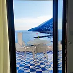 Amalfully Boutique Apartment - A Seaview Gem