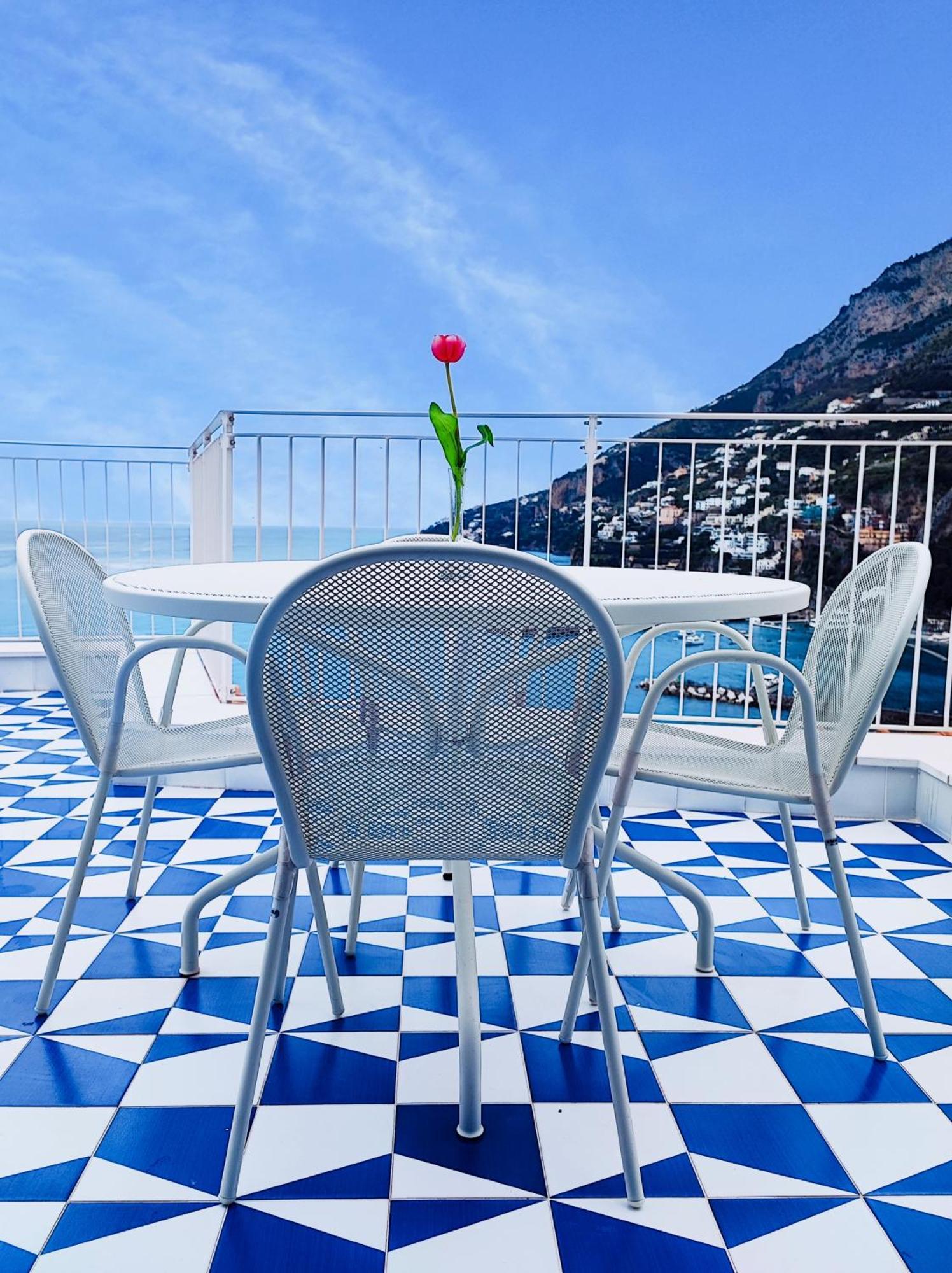 Amalfully Boutique - A Seaview Gem Amalfi